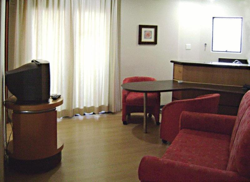 Hotel Prince Tower - Sao Paulo — Photos 2